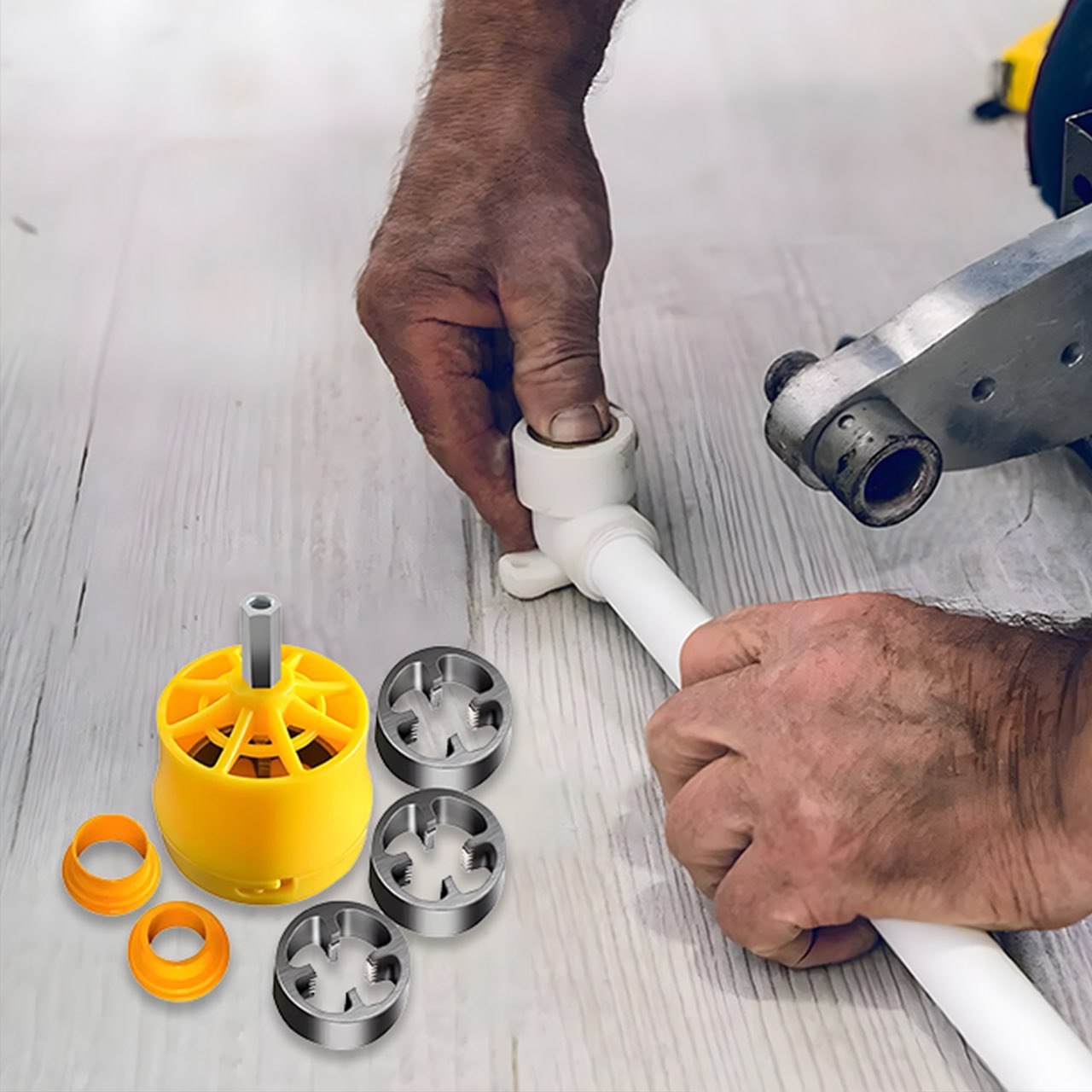 Tecnologia innovativa che previene l'usura del tubo e garantisce tagli lisci e senza intoppi.