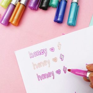MagicMarkers, set di 8 pennarelli che creano un contorno magico - Image 2