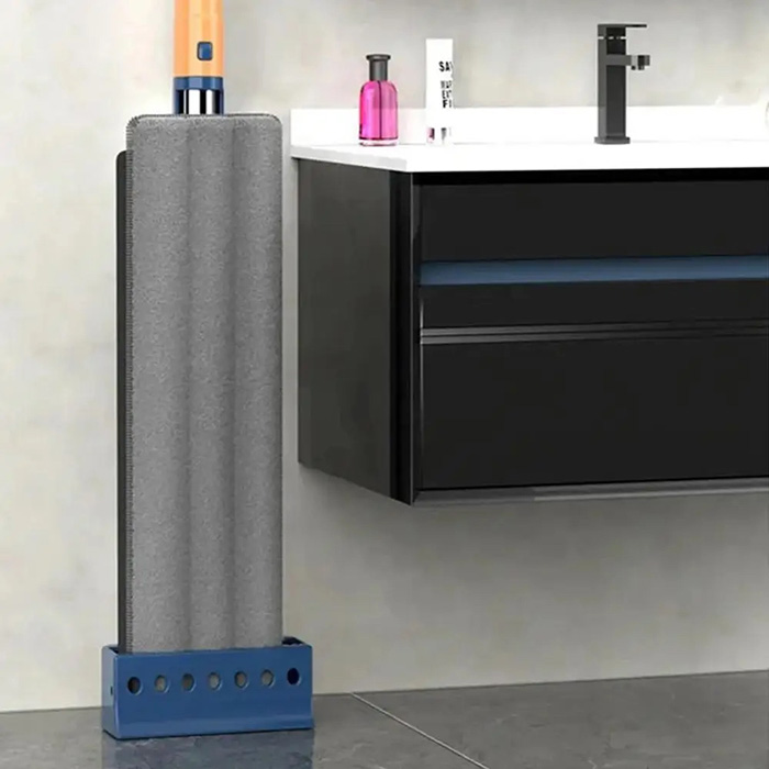 Con un manico ergonomicamente progettato e un sistema di strizzatura innovativo, il SqueezeMop garantisce una pulizia comoda e senza sforzo.