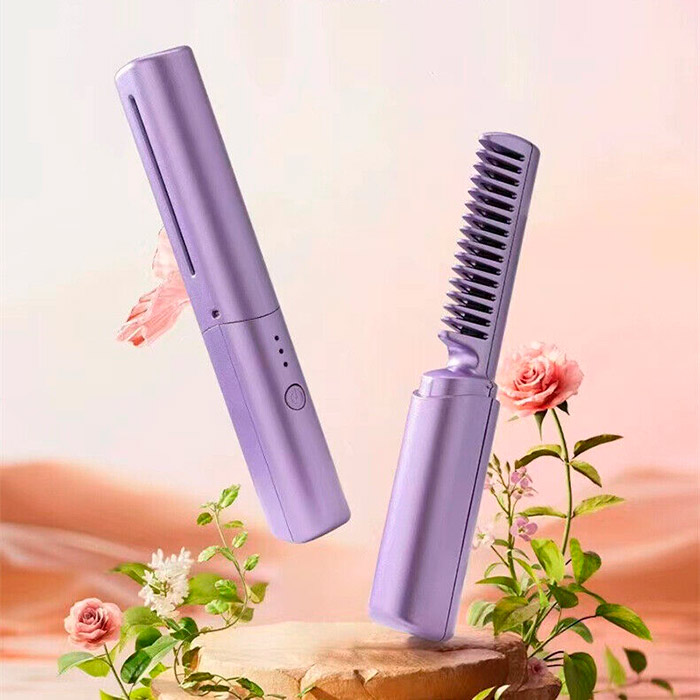 Il ferro piatto a forma di pettine è adatto sia per capelli lisci che ricci!